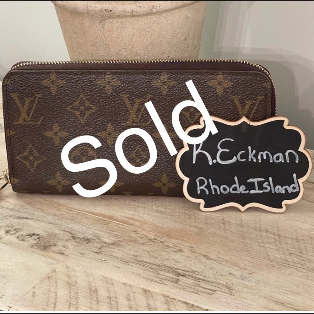 Louis Vuitton Zippy Wallet